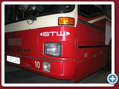 8 (373)